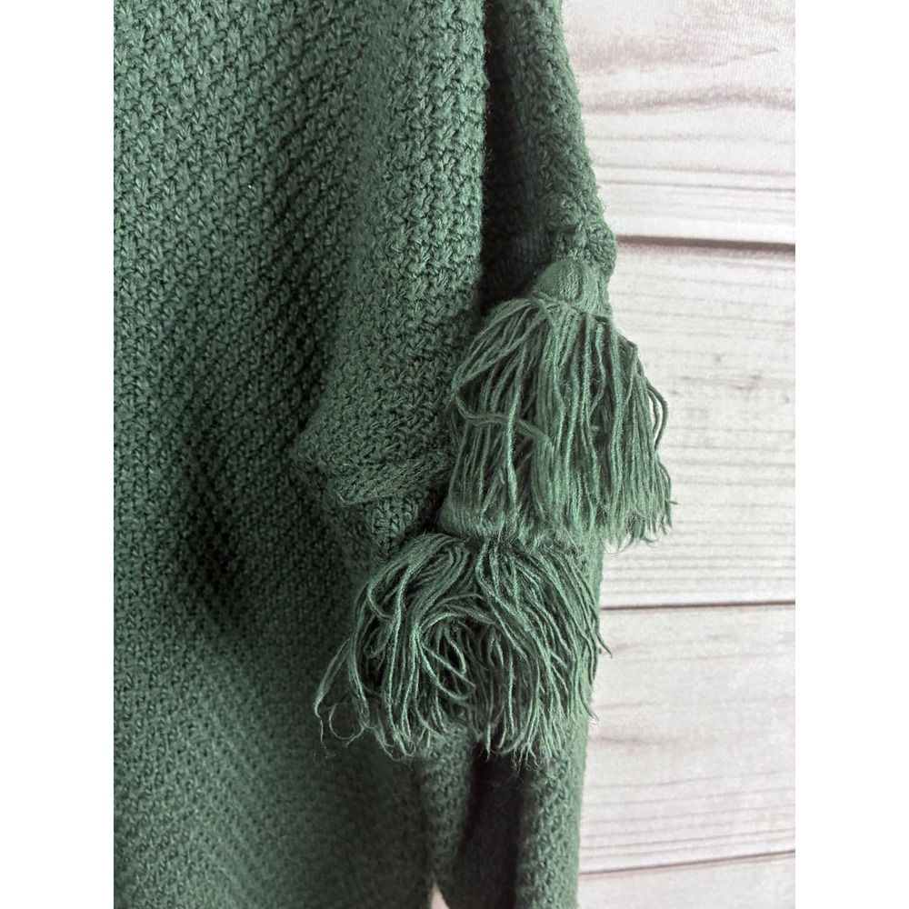Mud Pie Green Textured Knit Tassel Sleeve Sweater Womens Medium Pullover - Picture 4 of 7